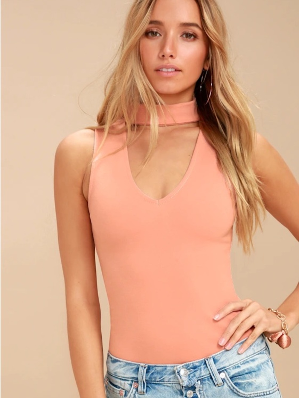 NWT Lulu's Dusty Rose Peach Powerhouse Choker V-Neck Bodysuit